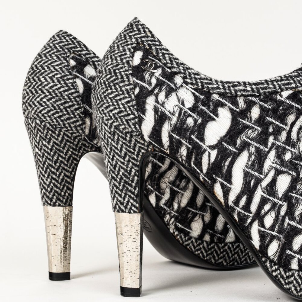 Chanel G27462 Wool Tweed Lace Up Silver Heel Booties - Picture 9 of 13